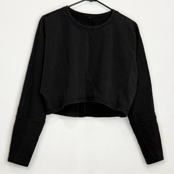 Lululemon Perfectly Oversized Cropped Crew, Black size 2 - Picture 2 of 5